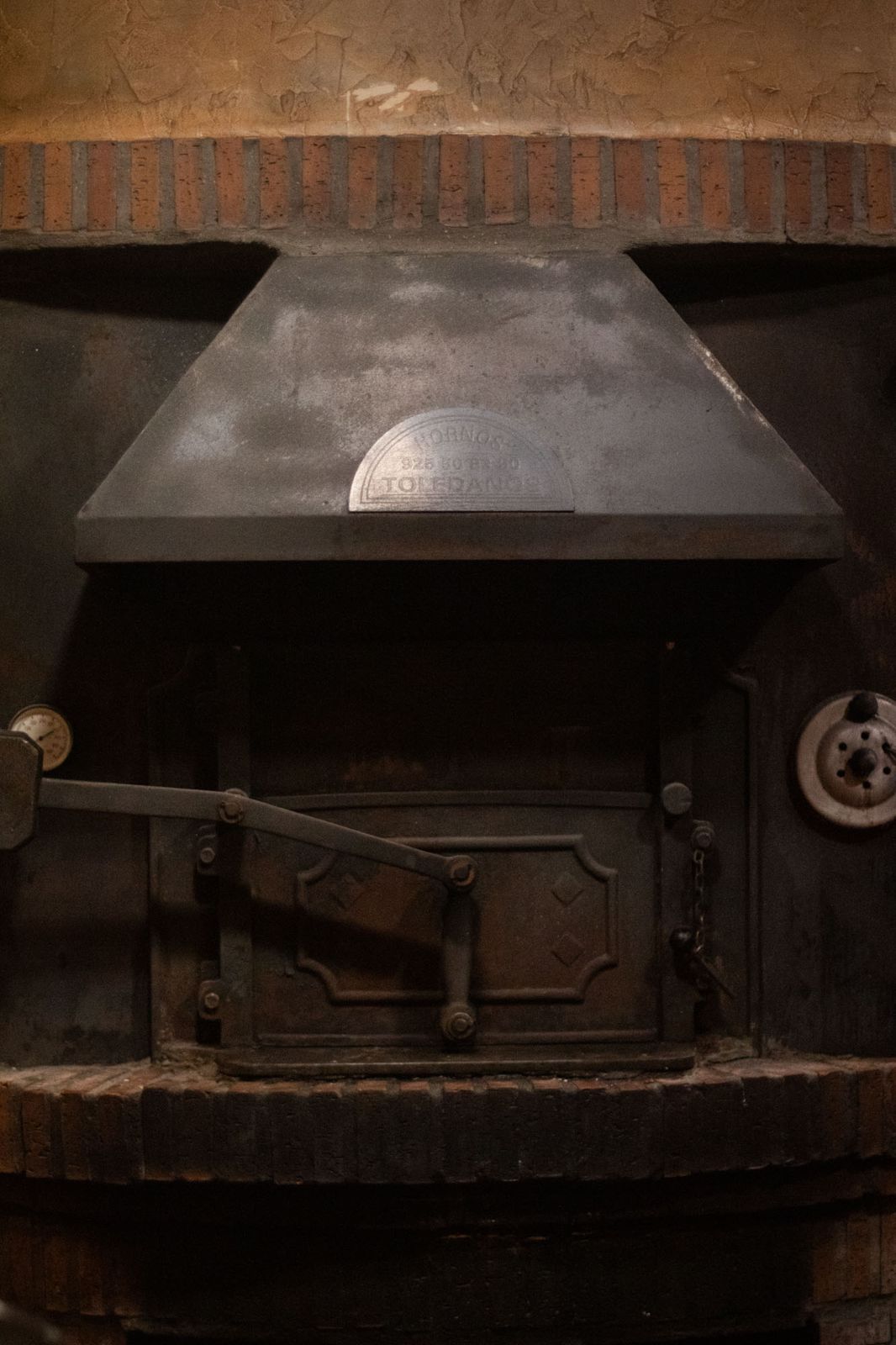 El horno de leña de Casa de Comidas Pili